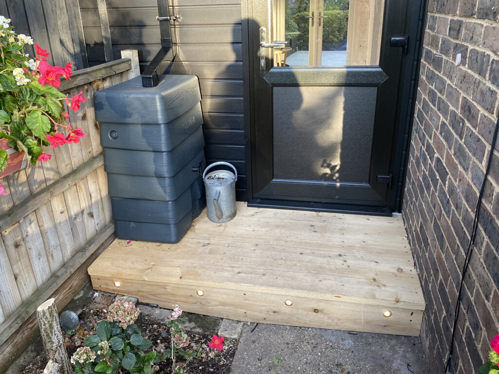 bespoke lean to