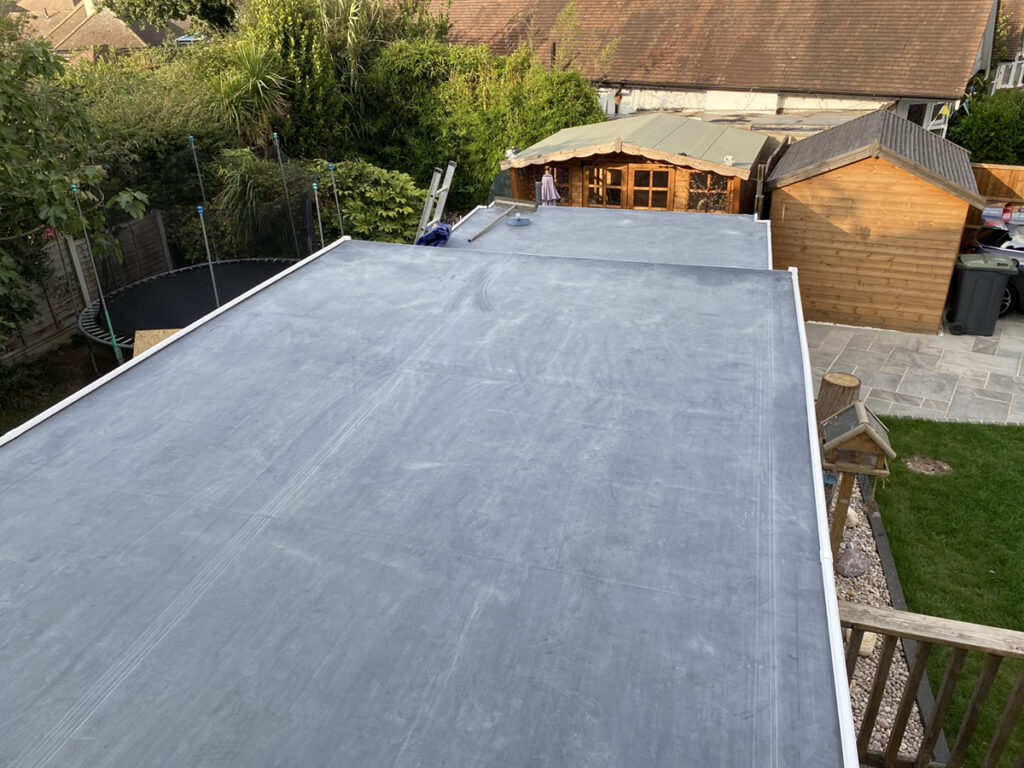 EPDM_rubber_roof_a