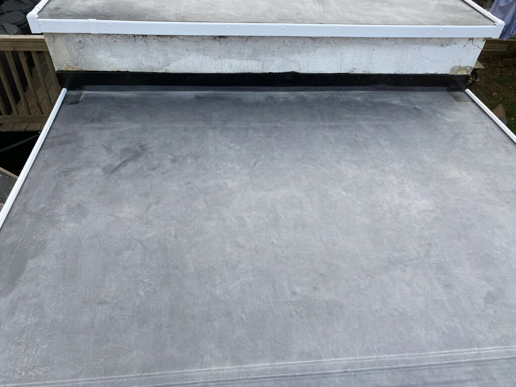 EPDM_rubber_roof_a