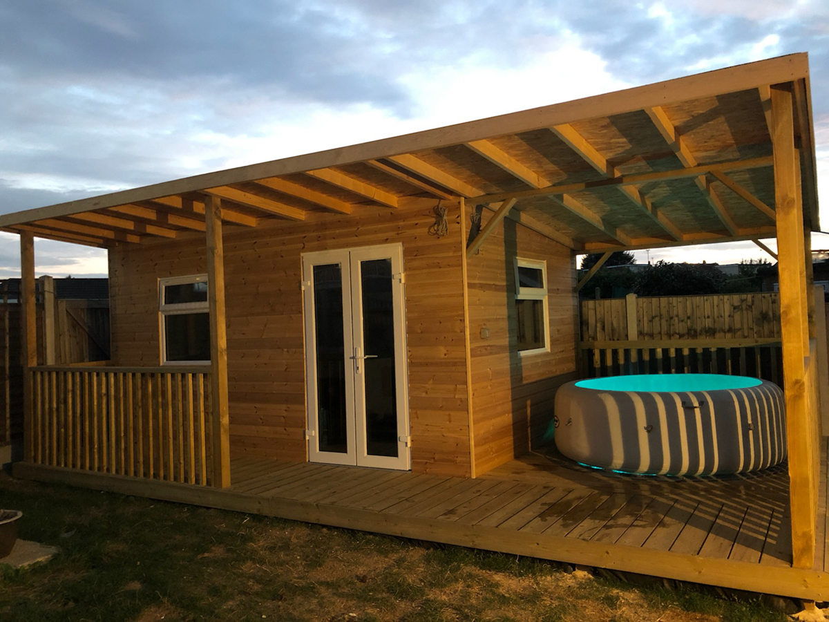 CABIN & COVERED DECKING
