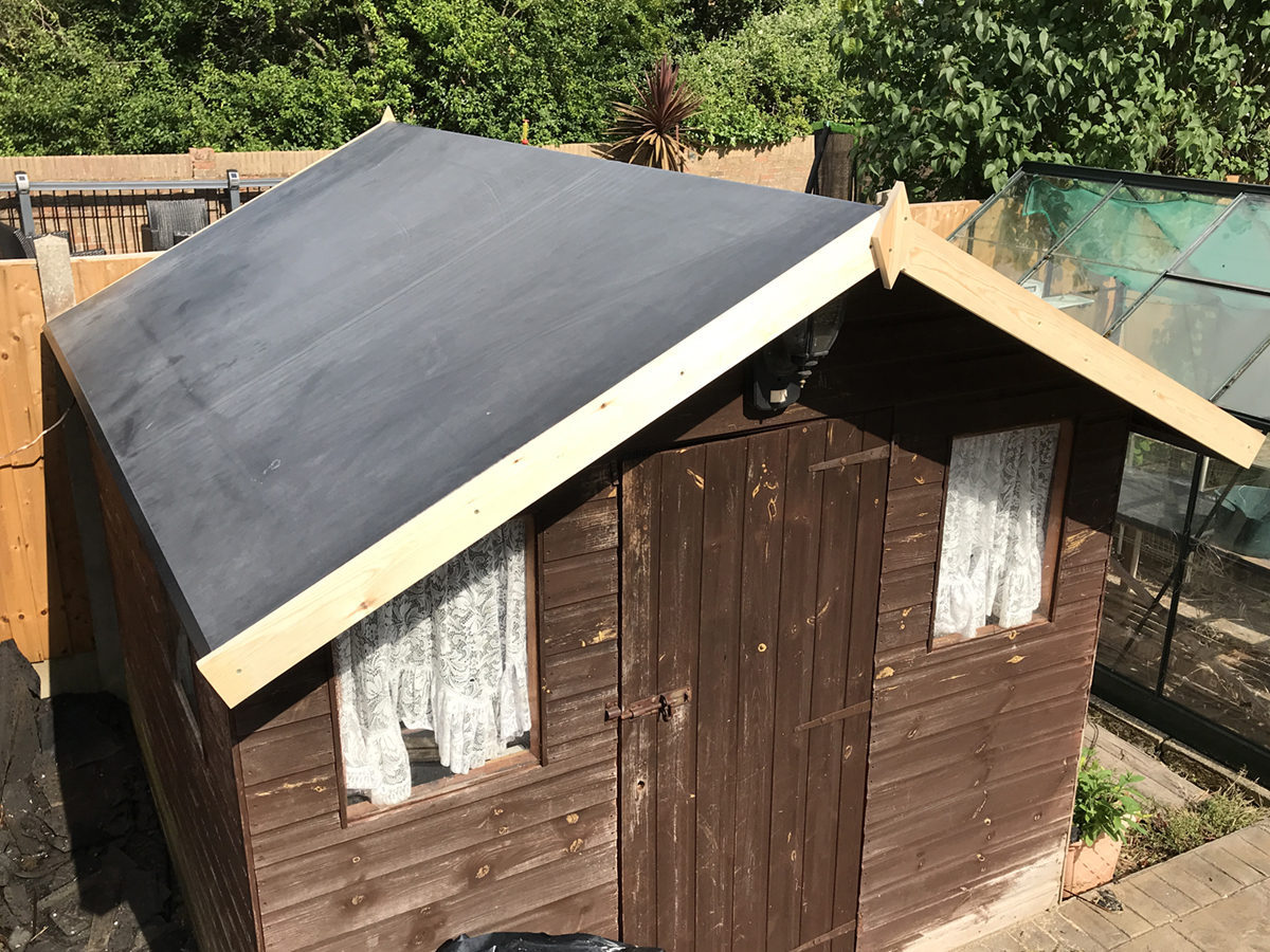 EPDM RUBBER ROOF – PLAY SHED