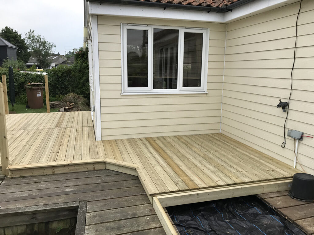 riverside decking