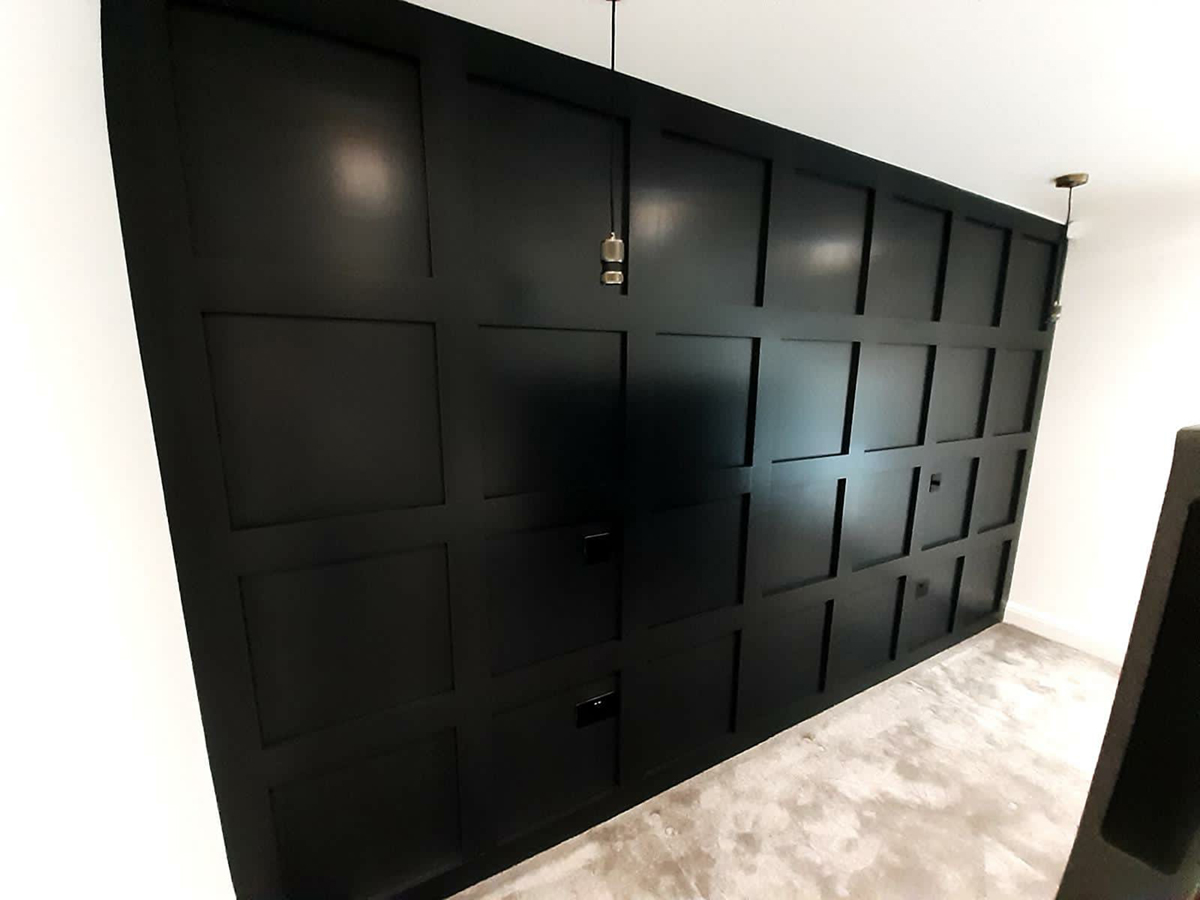 BEDROOM WALL PANELLING