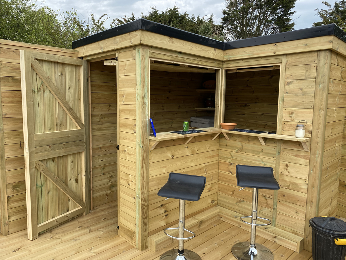 GARDEN BAR