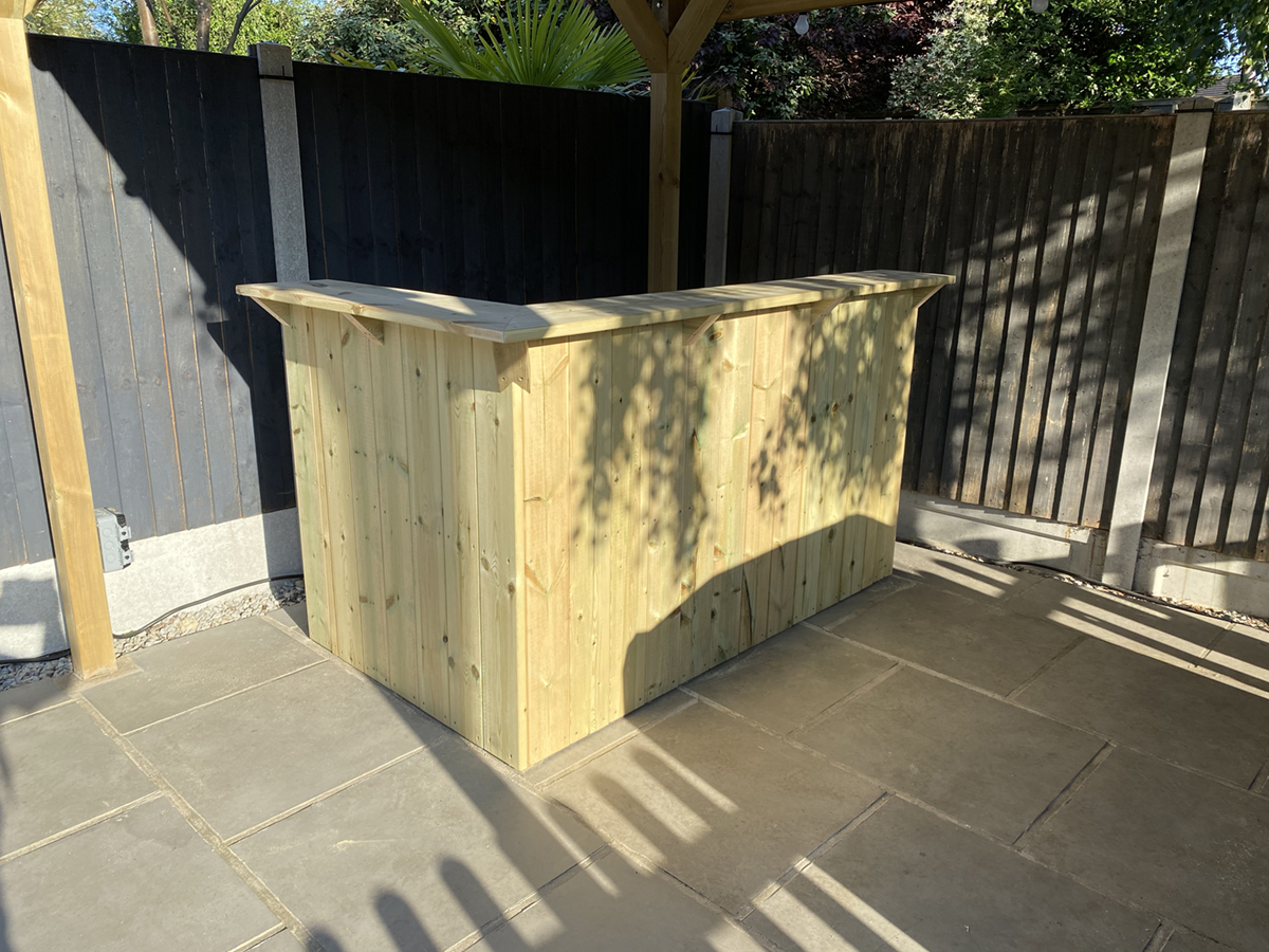 GARDEN BAR