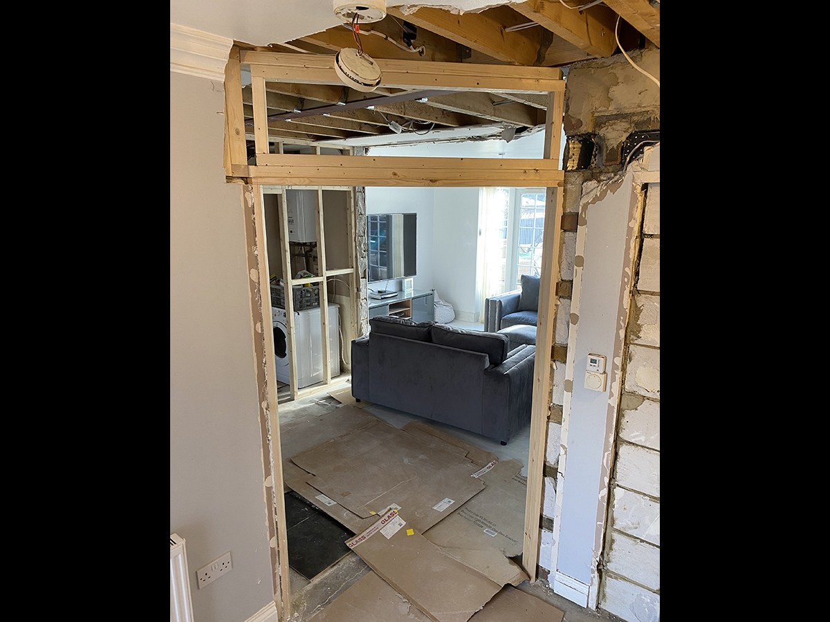 DOUBLE DOORS LINING