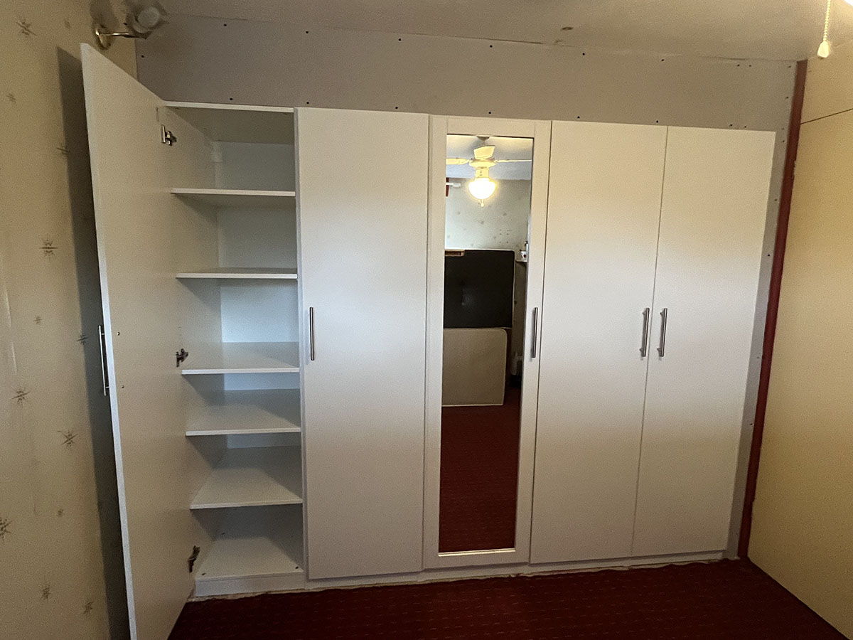 FITTED WARDROBES