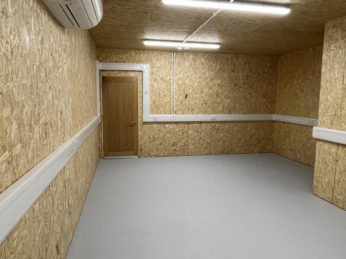 BUNKER INTERNAL FIT OUT