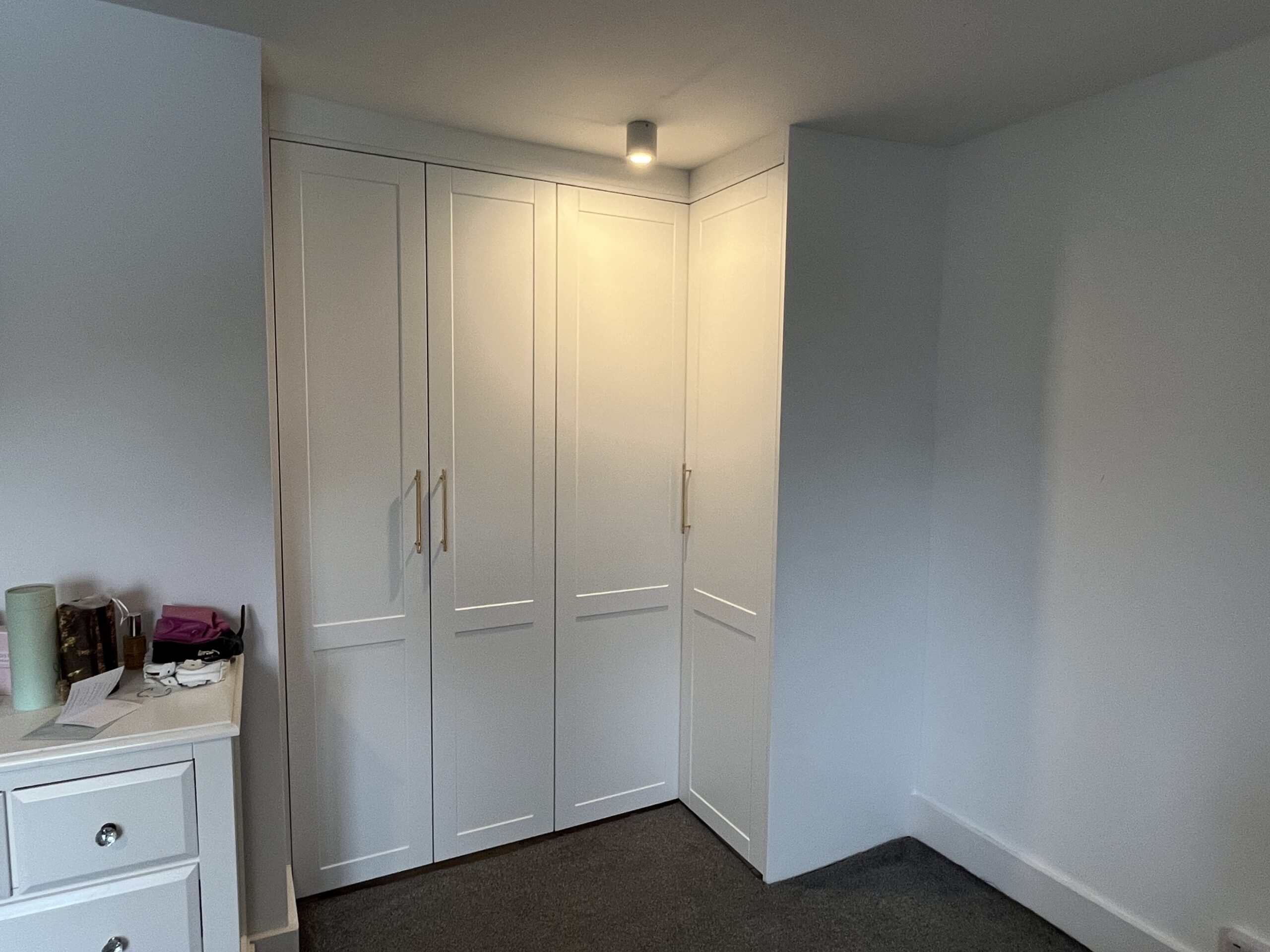 FITTED WARDROBES – BRENTWOOD